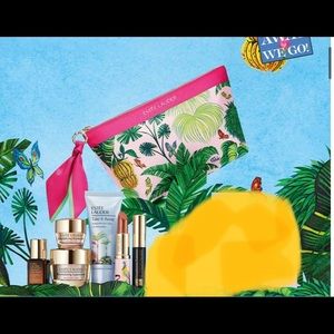 Estée Lauder 2022 spring skincare/makeup travel kit
